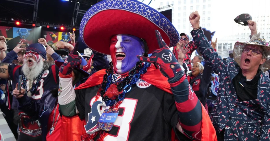 Texans News: Houston draft begins in Friday’s Round 2