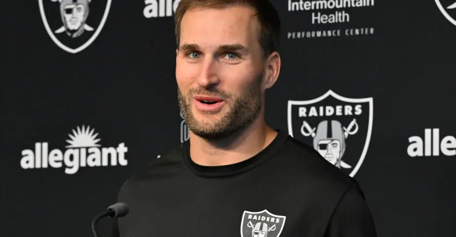 Kirk Cousins favored to face Miami