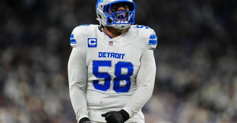 Penei Sewell listed as best OT in NFL by execs, coaches