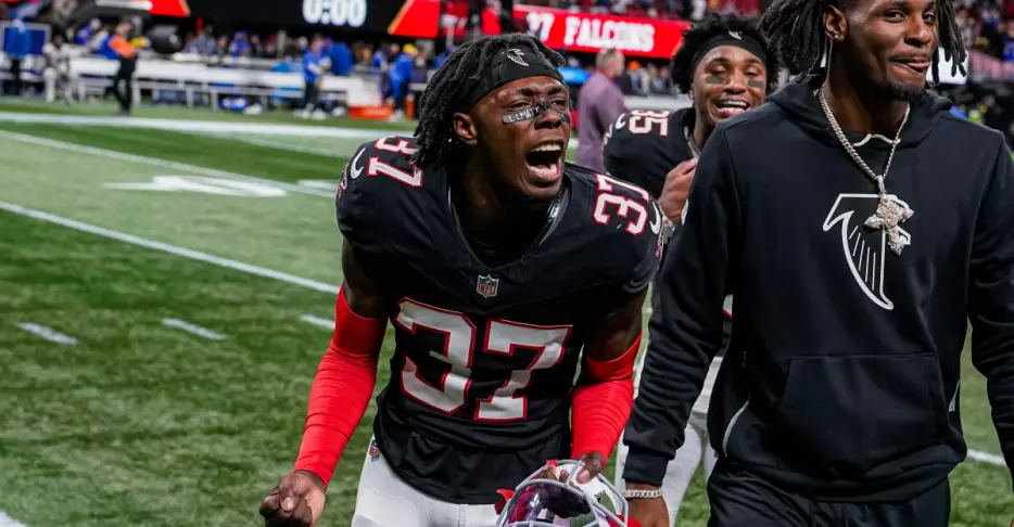 Falcons training camp 2026: 3 roster battles to watch on defense