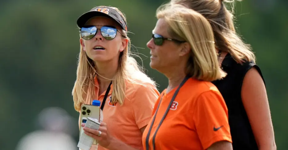 Bengals ownership isn’t concerned with outside perception of relationship with Joe Burrow