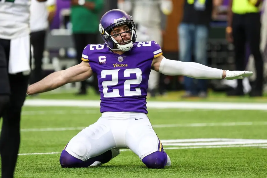 NFC Notes: Harrison Smith, Brian O’Neill, Bears, Lions, Vikings