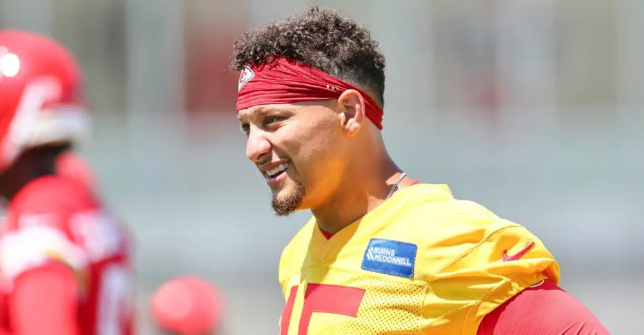 Andy Reid gives Patrick Mahomes update, other notes on Chiefs injuries