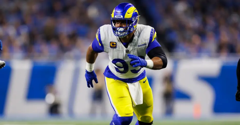 Predicting Aaron Donald’s snap count