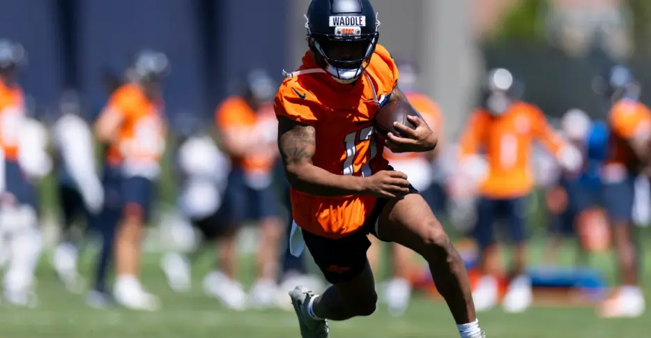 Horse Tracks: Waddle making an early impact