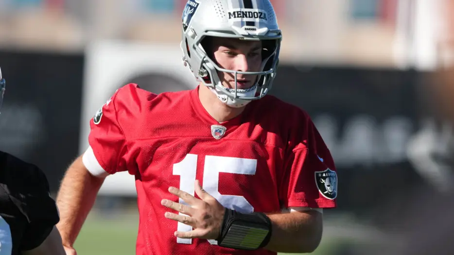 Fernando Mendoza says Tom Brady is teaching him how to lead an NFL team