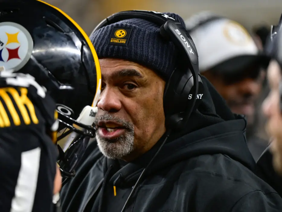 Inside the Numbers: Steelers Defense Was Historically Bad in 2025
