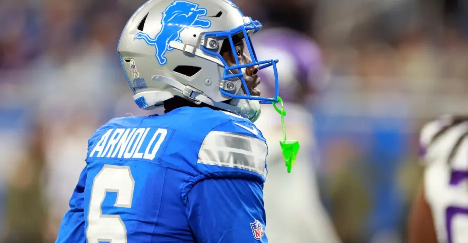 Should Las Vegas Raiders look into signing Terrion Arnold?