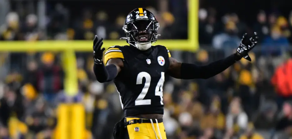Former Steelers Cornerback Takes Shot at Joey Porter Jr.