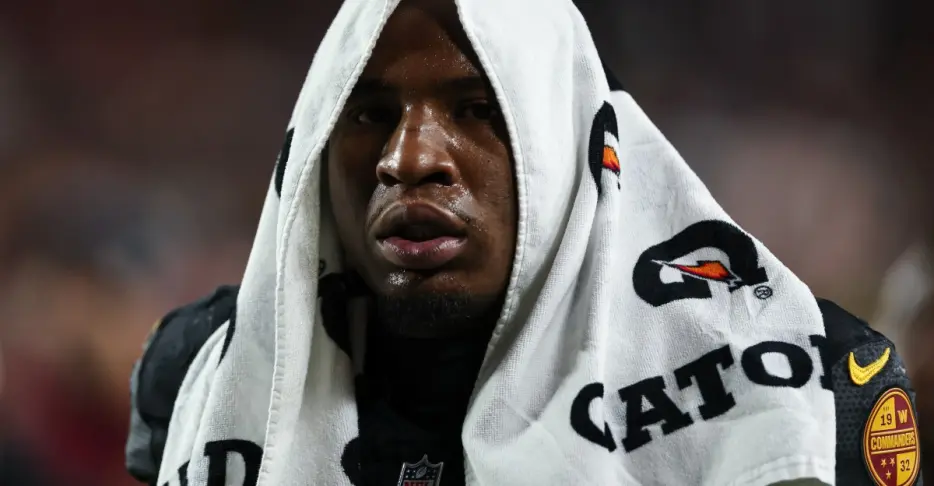 Commanders News: Post-injury, Dorance Armstrong must prove himself again
