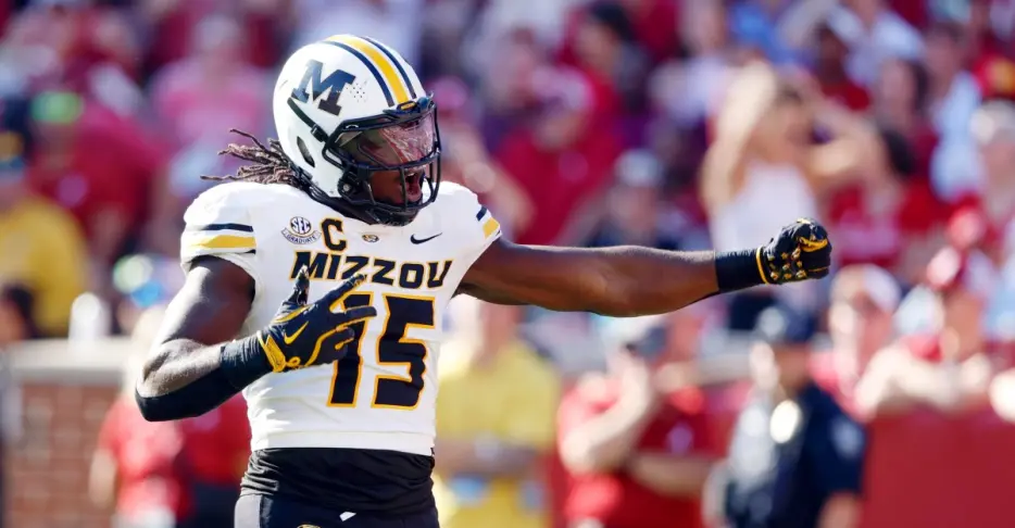 Denver Broncos roster review: Edge rusher Johnny Walker Jr.