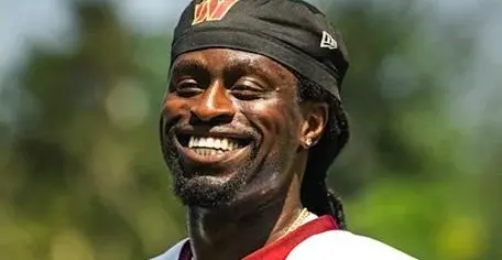 Commanders News: TE Chig Okonkwo sees new opportunity in Washington