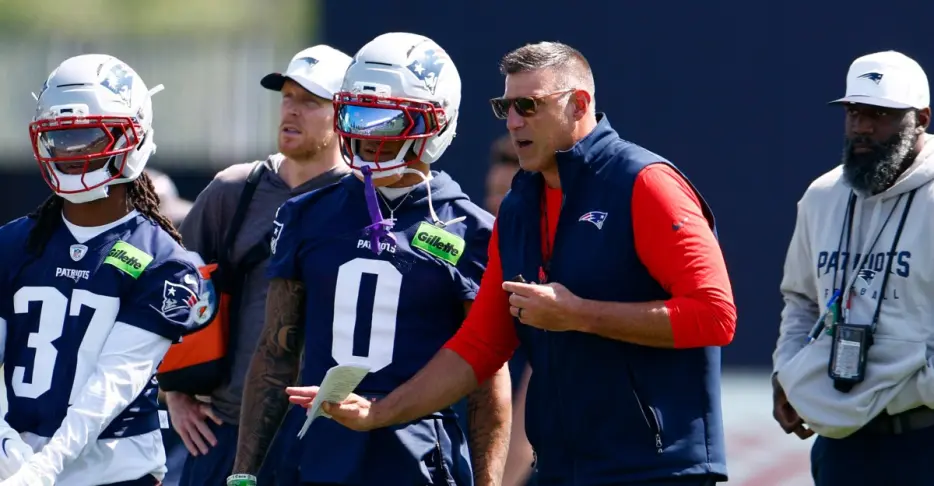 Mike Vrabel anticipates Christian Gonzalez return for Patriots minicamp
