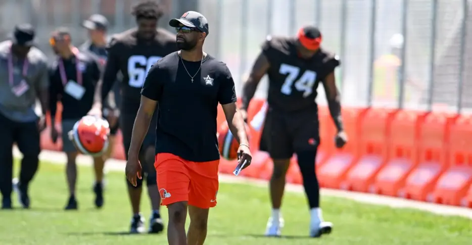 Browns roster: 2 players over 30, 54 are 25 or younger; Harold Fannin among youngest