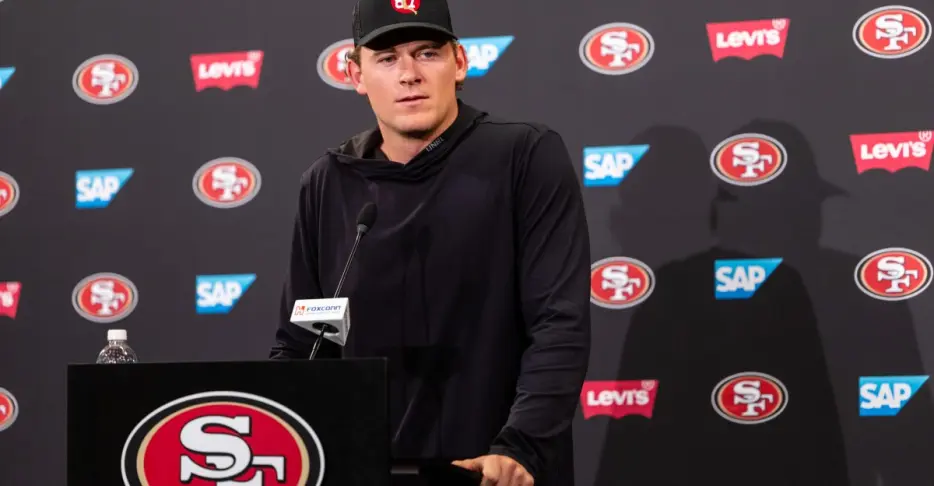 PFT shares the window when a potential 49ers’ QB Mac Jones trade would take place
