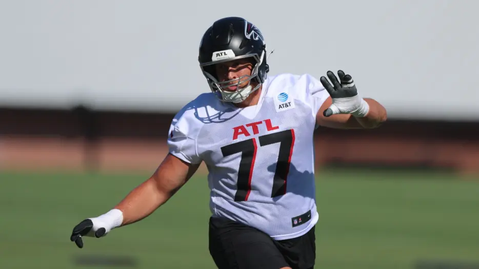 Falcons put OT Storm Norton on the PUP list
