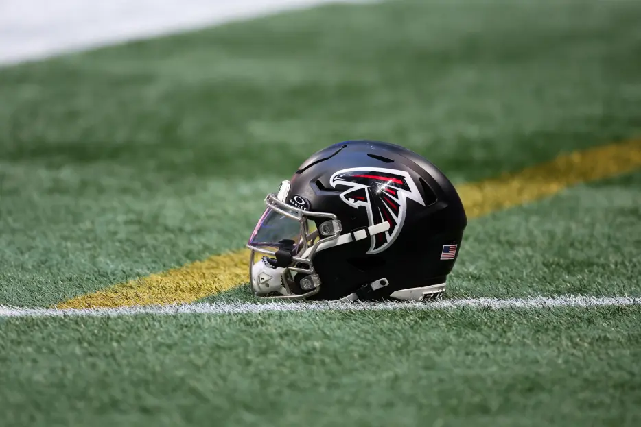 Falcons Signing Two UFL Players, Including DT Devonnsha Maxwell