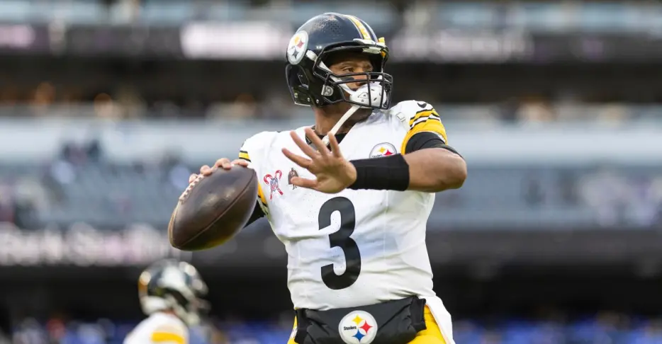 Former Steelers QB announces retirement from NFL