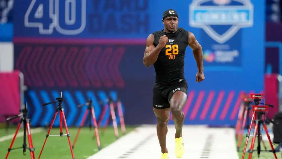 Lions rookie WR picked after draft trade up tears ACL
