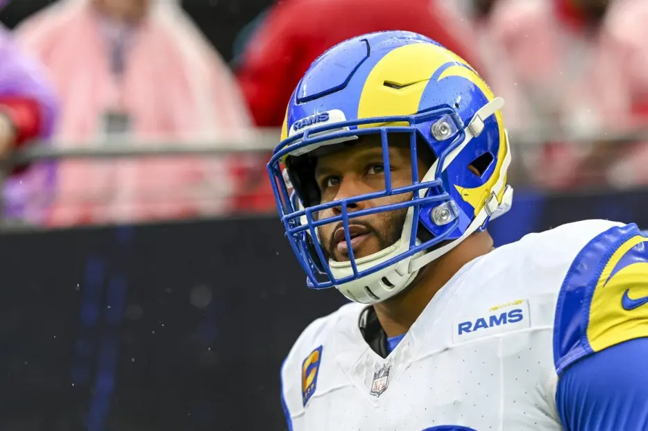 NFC Notes: Aaron Donald, Myles Garrett, 49ers, Cardinals, Rams