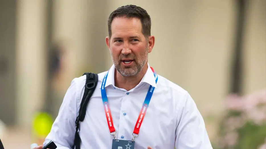 Cowboys HC Brian Schottenheimer makes snarky comment about World Cup at AT&amp;T Stadium