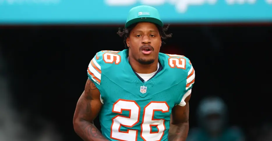 Dolphins had zero interest in re-signing top cornerback from last year