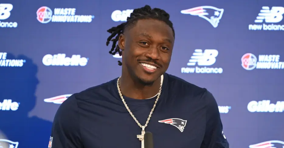 A.J. Brown still in awe after long-awaited Patriots arrival