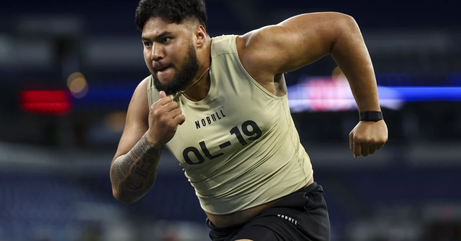 Pre-Snap Reads 4/23: Troy Fautanu continues to look like the perfect pick for the Seahawks