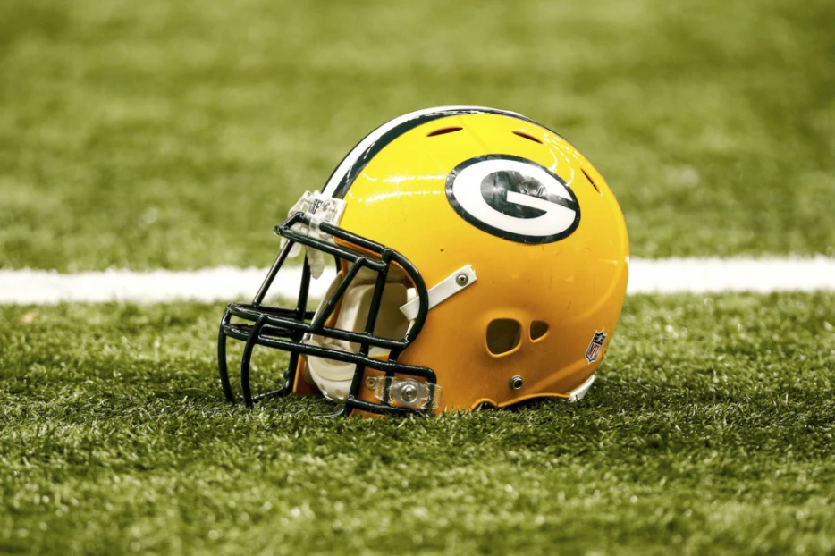 Packers trade up to top of Day 3 for Oregon S Evan Williams