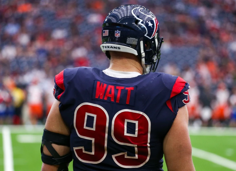 J.J. Watt: I Told DeMeco Ryans I’d Return To Texans If They ‘Absolutely Need It’