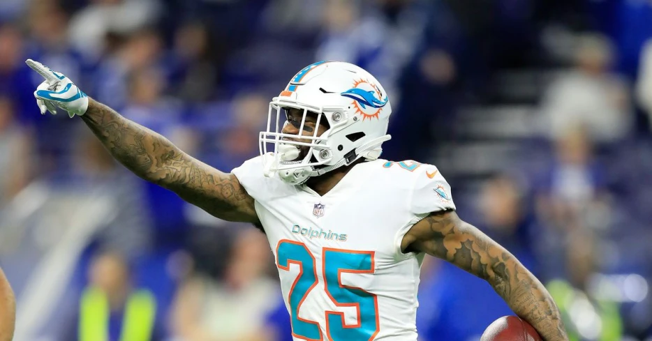 CBS Sports lists Colts as ‘best free agent fit’ for former Dolphins All-Pro CB Xavien Howard