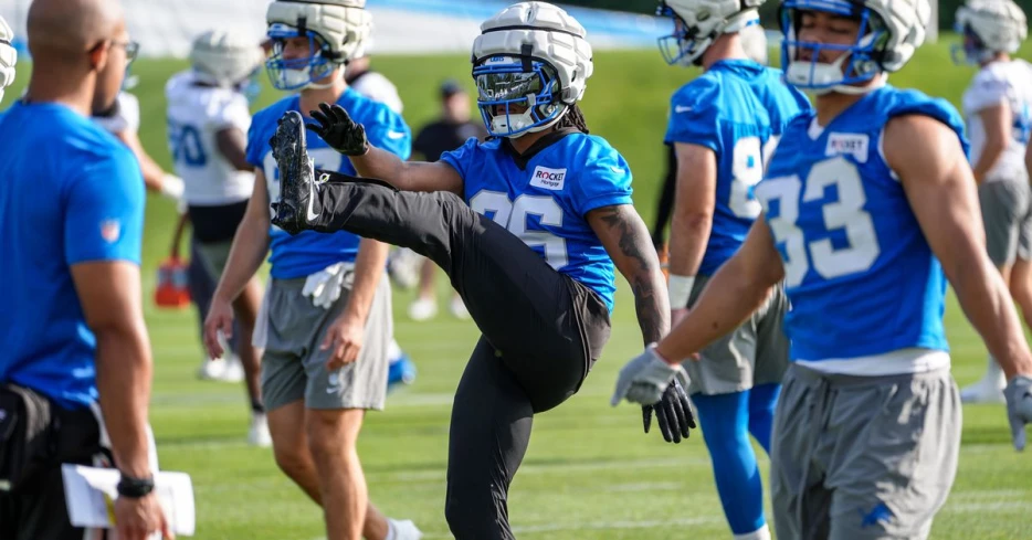 Training camp Day 2 observations: Jahmyr Gibbs’ evolution to wideout begins