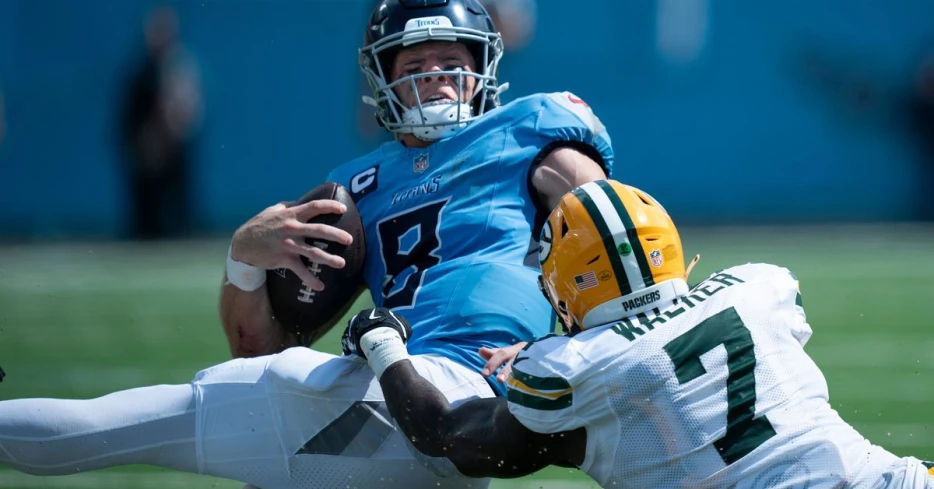 Should the Titans bench QB Will Levis?