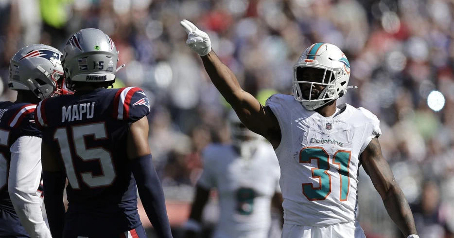 Dolphins vs. Patriots final score, immediate reactions: Miami squeaks out last minute win