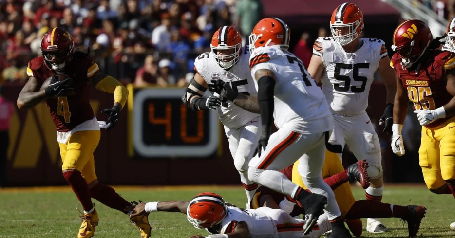 Daily Dawg Chow 10/8: Browns news, defense looks to improve, Watson settles latest suit and more