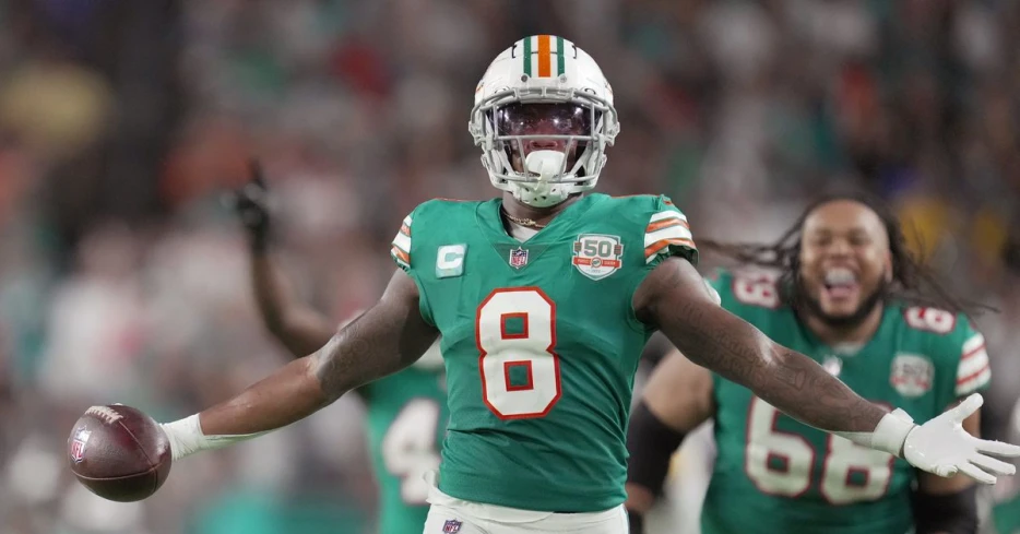 Pro Football Focus Ranks Dolphins Safety Jevon Holland As Top Available Free Agent In 2025