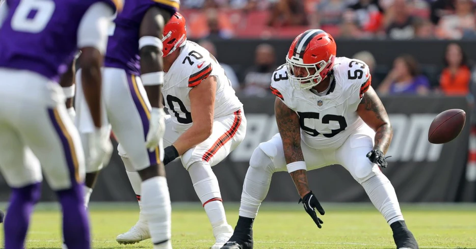 Browns injuries: Another offensive lineman goes down on first possession, ruled out