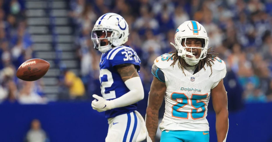 Dolphins must get Jaylen Wright involved after just 6 snaps against the Colts