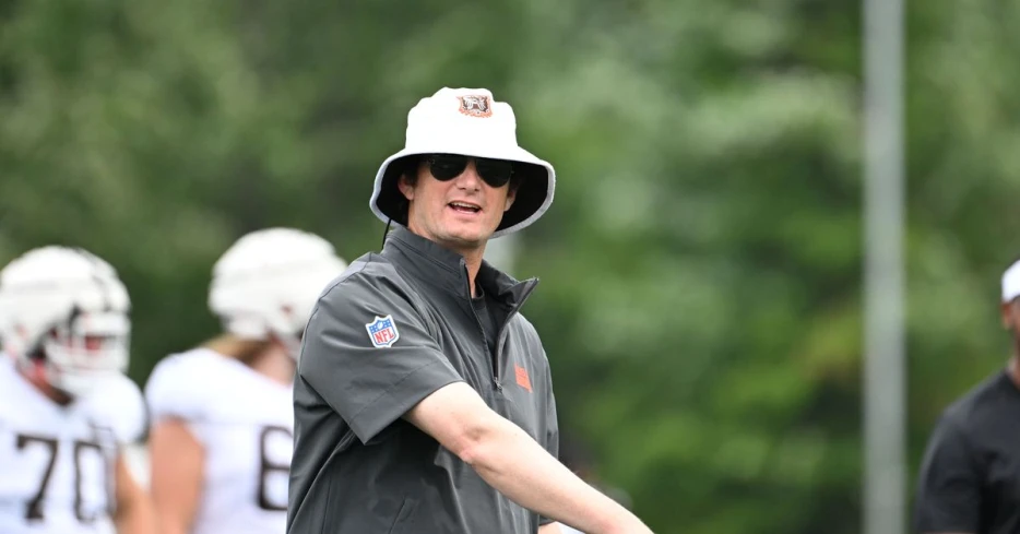 Kevin Stefanski handing over playcalling duties to Ken Dorsey