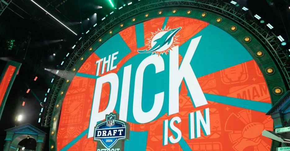 NFL 2025 draft order: Week 8 standings and where are the Miami Dolphins?