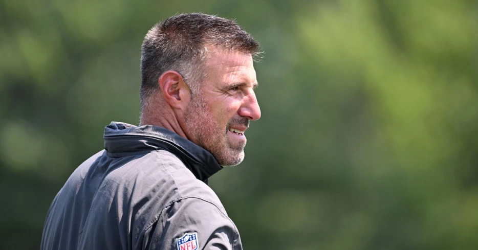 Dawg Pound Discourse: Hiring Mike Vrabel as head coach provide the Browns an advantage?