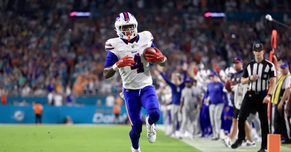 Watch: Buffalo Bills RB James Cook is greased lightning on his second TD run of the day