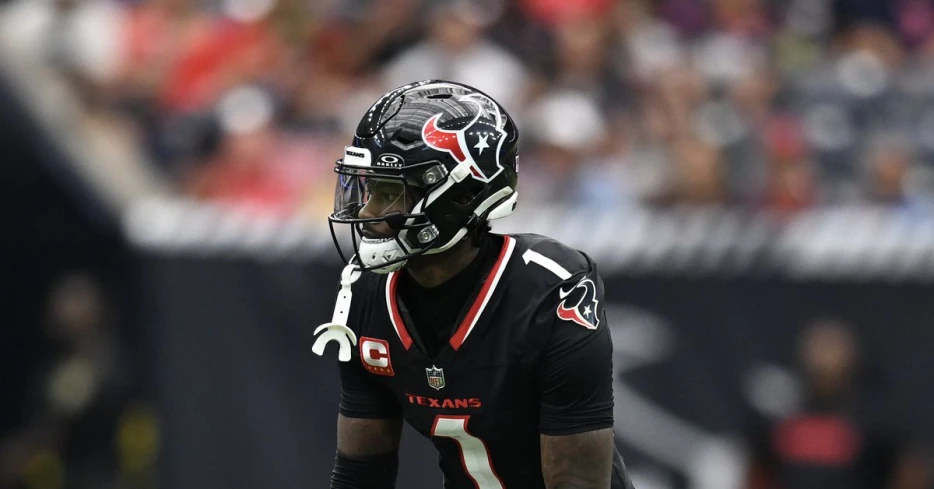 Breaking: Texans WR Stefon Diggs’ season is over