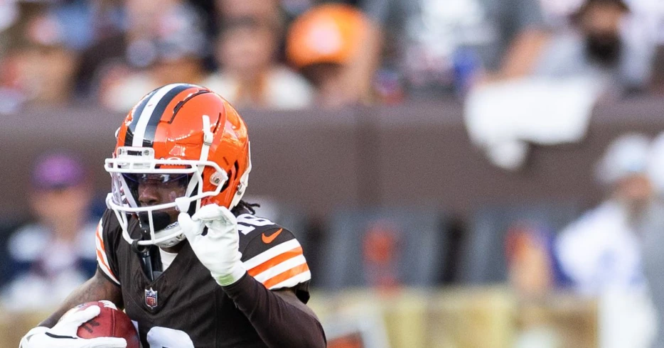 Browns make 4 roster moves Tuesday including placing CB on injured reserve