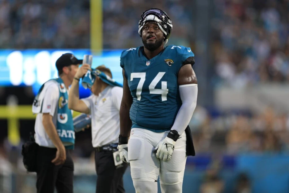 Jaguars To Trade Cam Robinson To Vikings