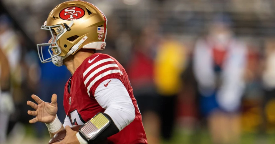 How has Brock Purdy’s scrambling ability elevated the 49ers offense?