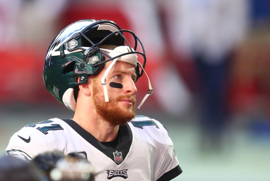 Darren Sproles Says Carson Wentz Didn’t Want to Run the Same Offense After Super Bowl Win, or Listen to Coaching