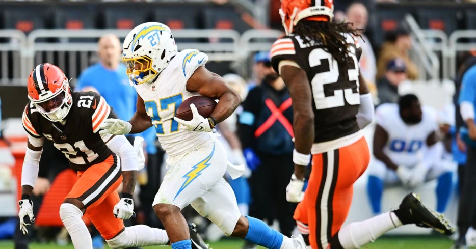 Browns vs Chargers: Game grades after another disappointing loss