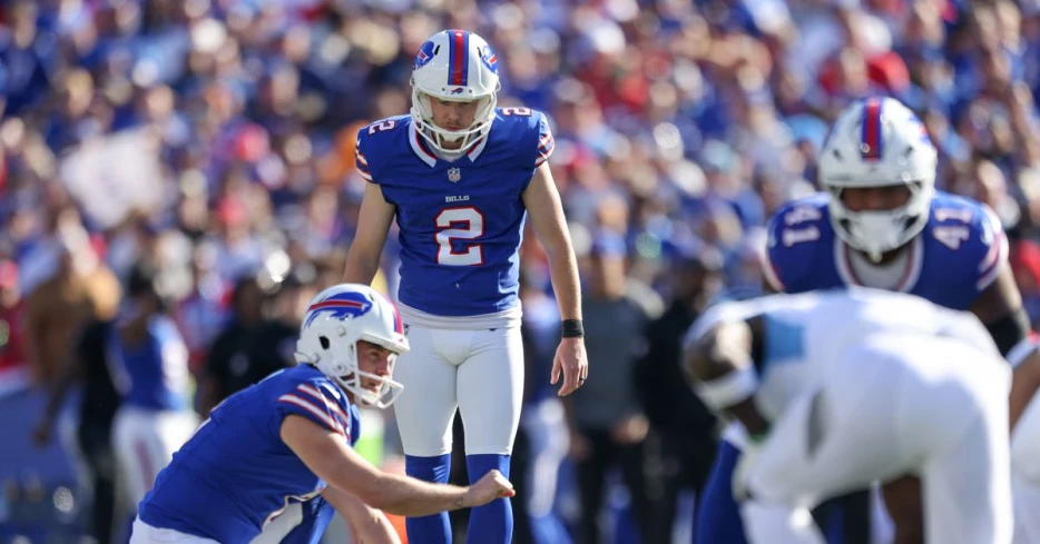 Buffalo Bills kicker Tyler Bass hits 61-yard field goal for the win