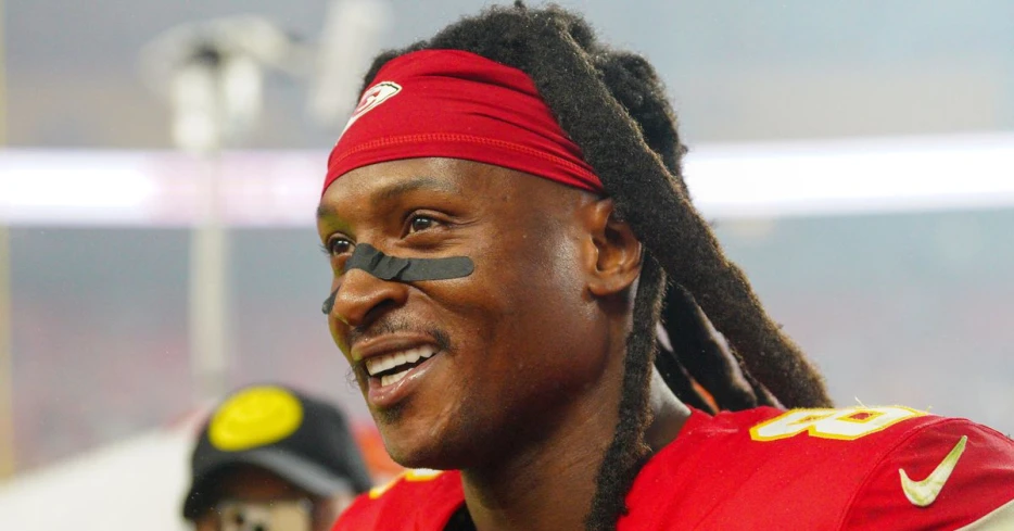 Arrowheadlines: The Chiefs stole DeAndre Hopkins